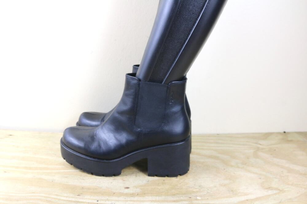 Vagabond Boots Womens 9 Black Leather 40 Dioon Platform Lug Ankle Block Heel